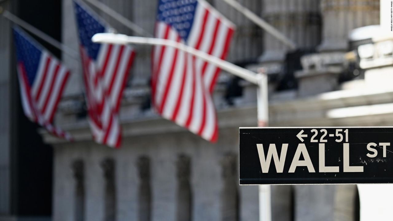 CNNE 902103 - el impacto economico del contagio de trump