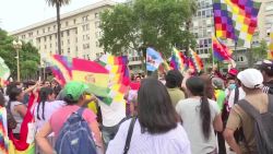 CNNE 903997 - bolivianos en argentina, votos clave en la eleccion de octubre