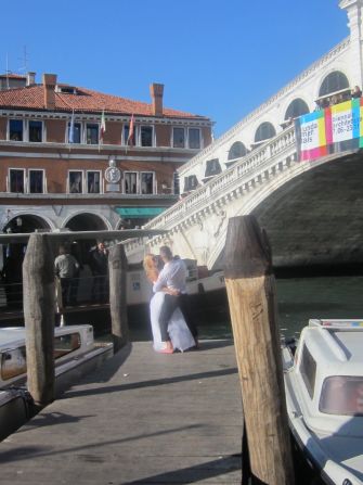 La alegría de vivir y la apabullante belleza de cualquier rincón en Italia son una buena idea para viajar.