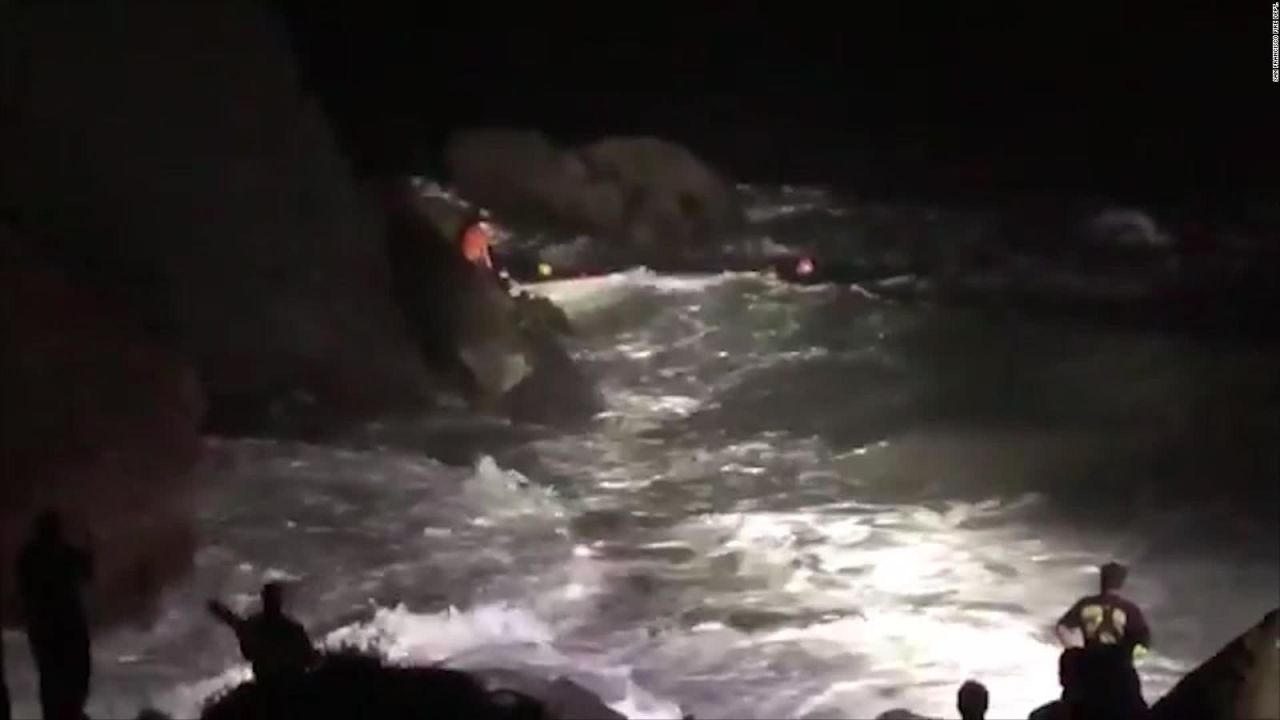 CNNE 908465 - dramatico rescate en aguas turbulentas de san francisco