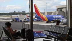 CNNE 909002 - southwest airlines volara sin limitar capacidad de aviones