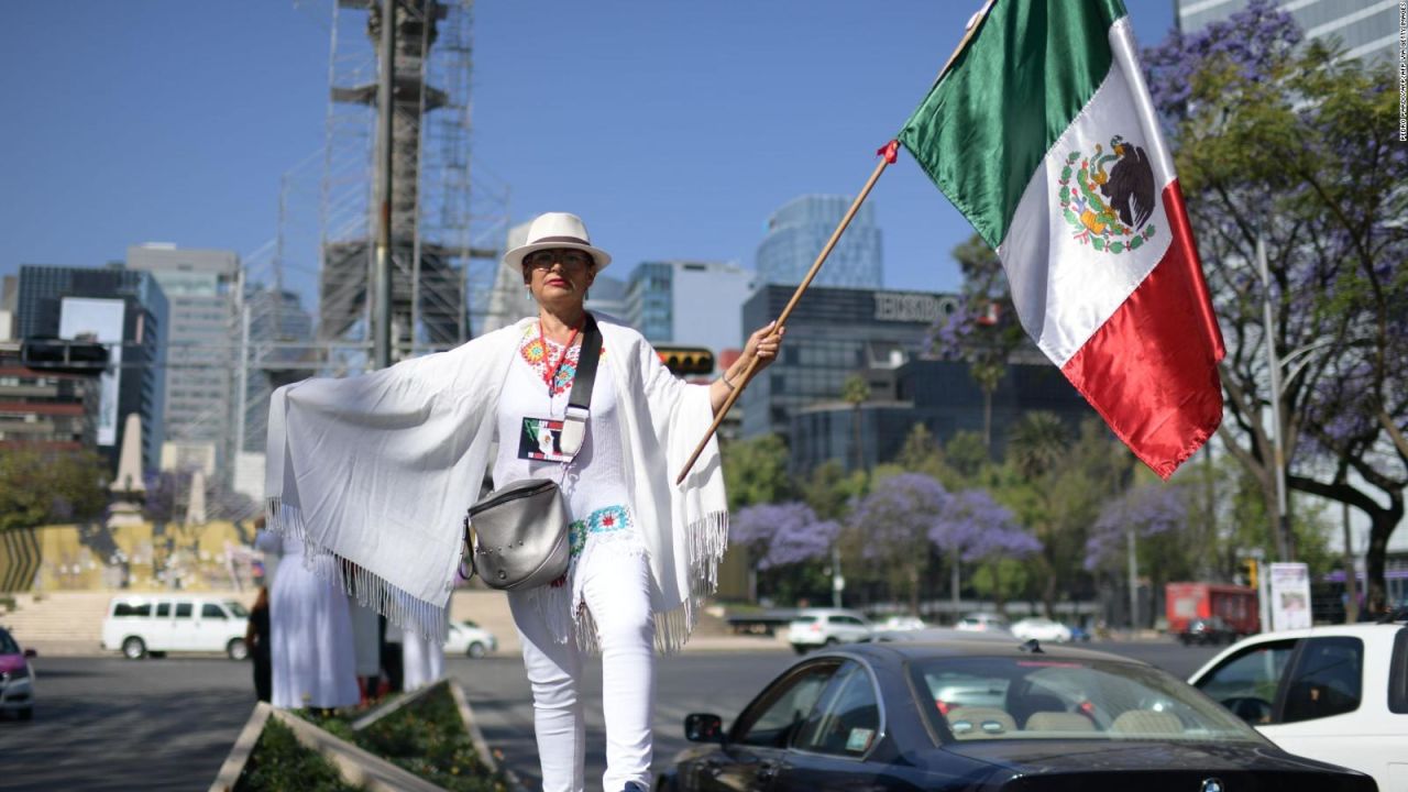 CNNE 910321 - ¿se identifican las mexicanas con telenovelas de su pais?