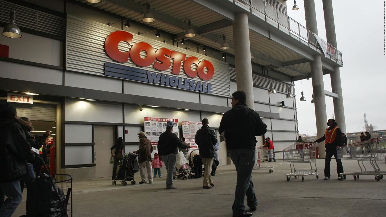 CNNE 912165 - peta- costco ceso compras a empresa por maltrato a monos