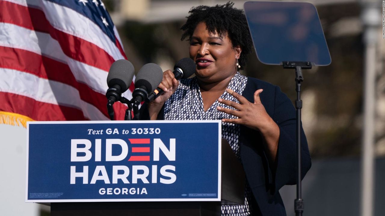 CNNE 914787 - como stacey abrams animo a los votantes en georgia