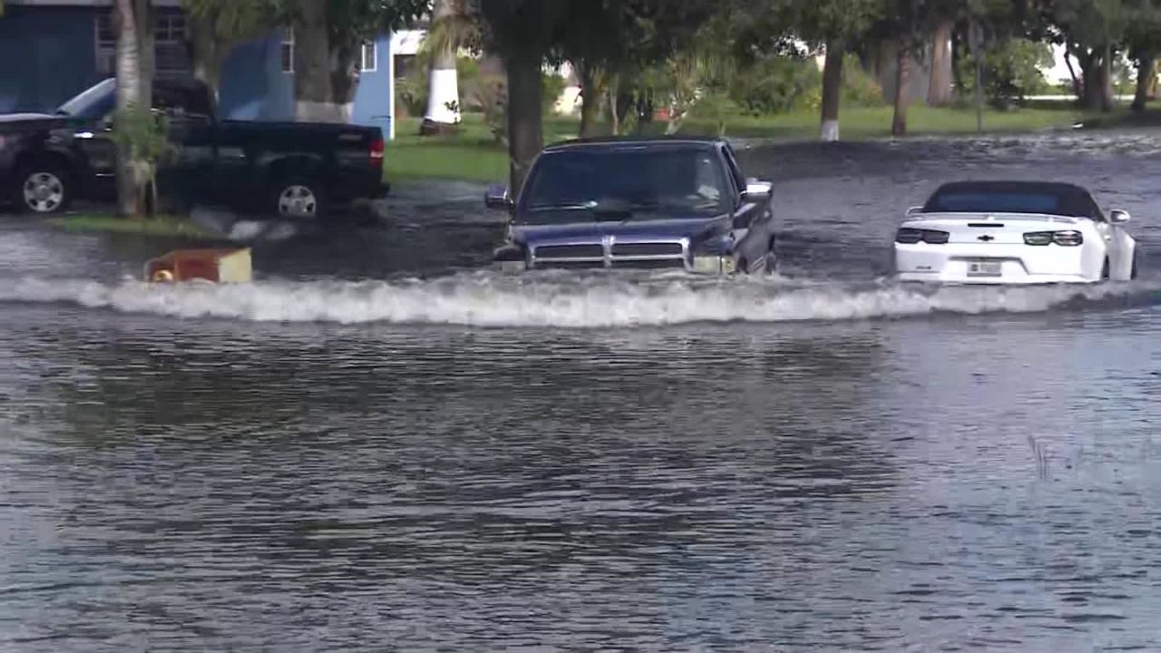 CNNE 915293 - eta causa inundaciones en el sur de la florida