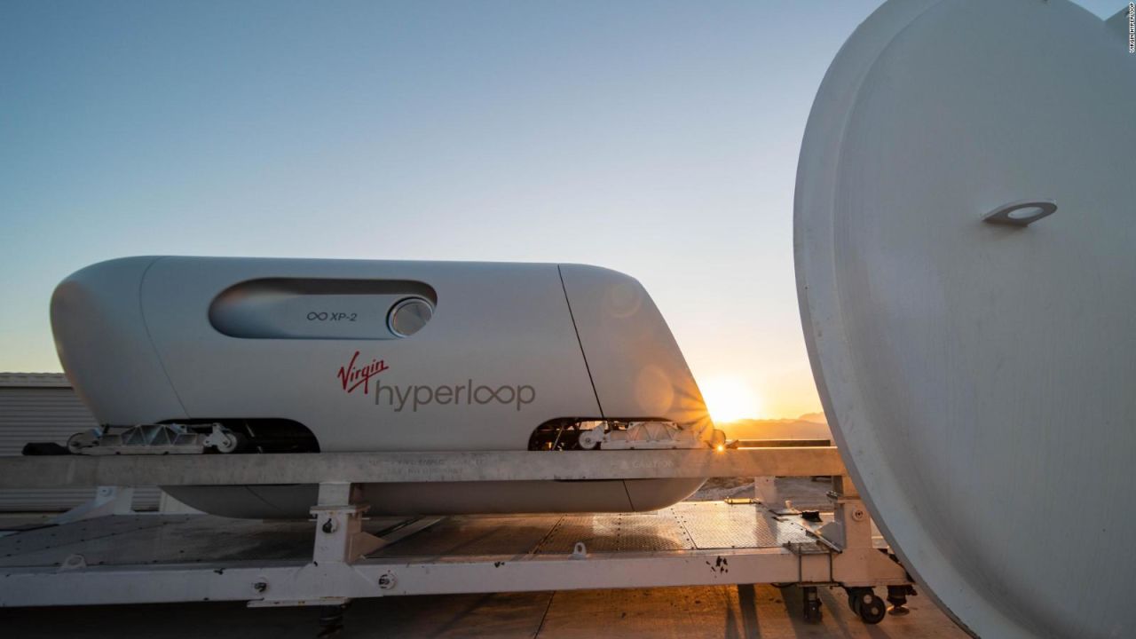 CNNE 915315 - mira el virgin hyperloop completar su primer viaje tripulado