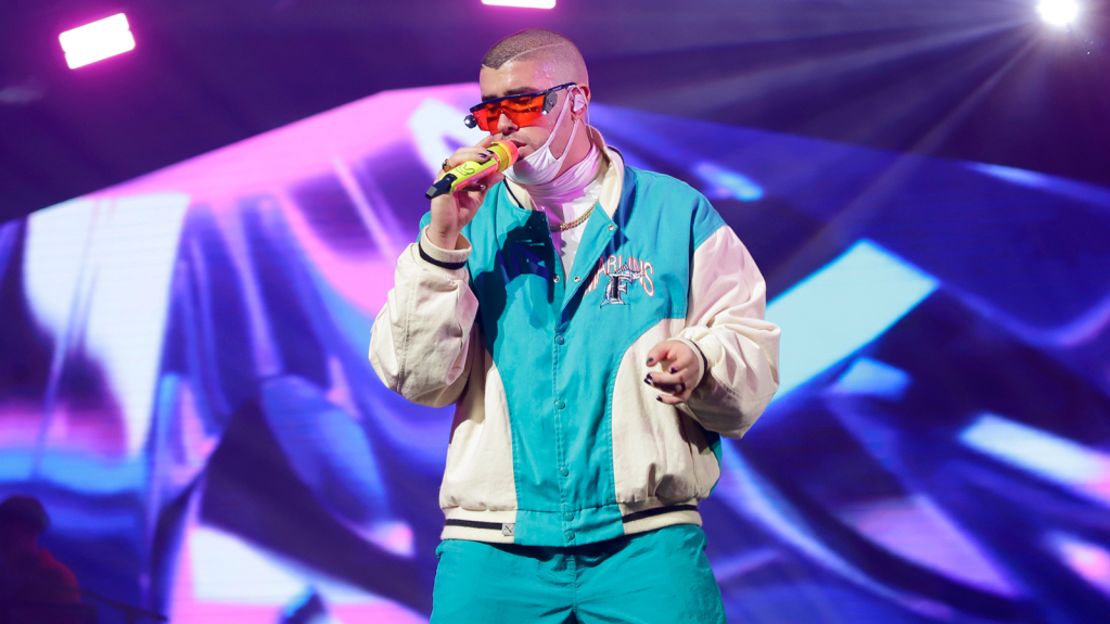 El puertorriqueño Benito Antonio Martínez Ocasio, mejor conocido como Bad BUnny, encabeza la lista de nominaciones latinas con 4 en la entrega de los American Music Awards 2020.