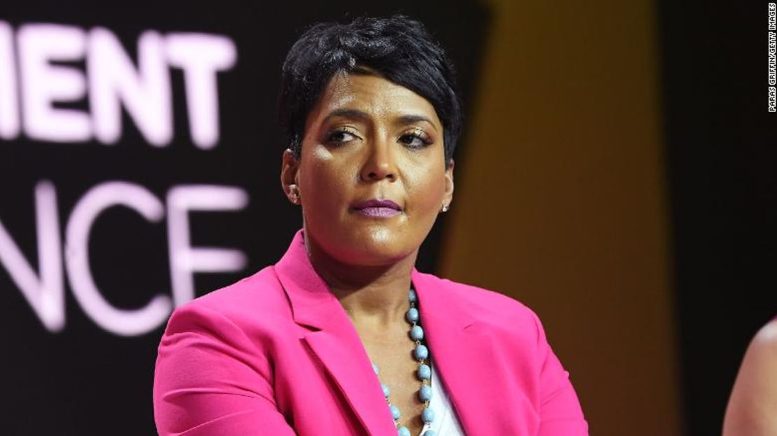 CNNE 916558 - keisha lance bottoms