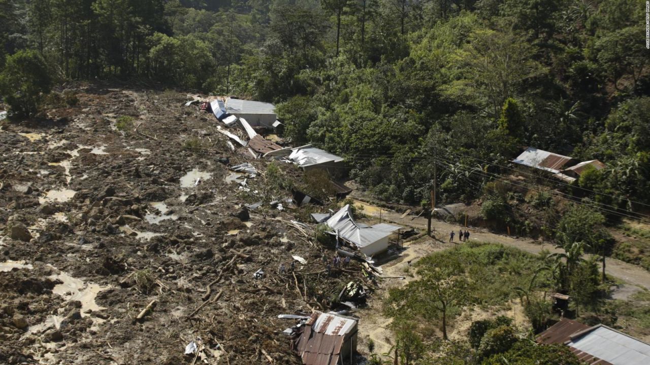 CNNE 916815 - eta deja desolacion y tambien solidaridad en guatemala