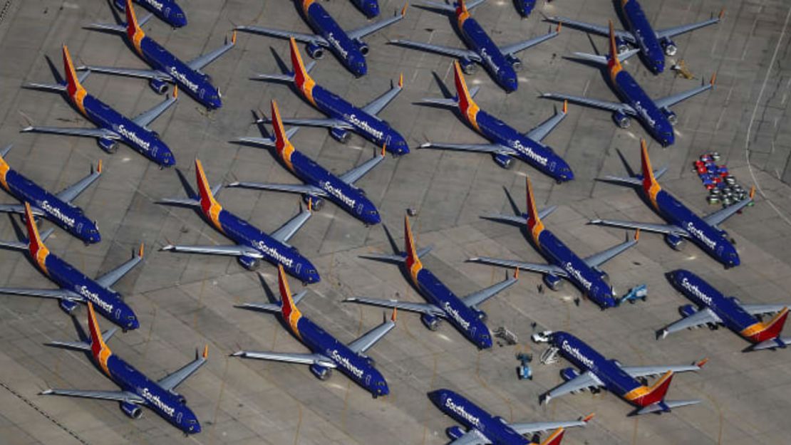 Aviones Boeing 737 MAX de Southwest Airlines estacionados en California en marzo de 2019.