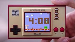 CNNE 918040 - nintendo revive su game & watch