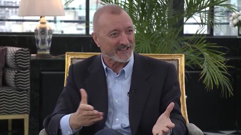 Andrés oppenheimer conversa con dos reconocidos artistas españoles: arturo pérez-reverte y manolo valdés | cnn