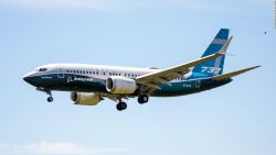 CNNE 918944 - aprueban vuelos del boeing 737 max con pasajeros