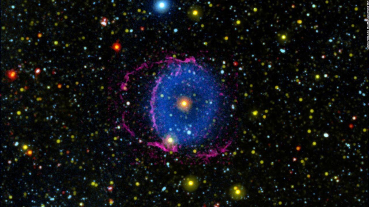 CNNE 919105 - resuelven el misterio de la nebulosa del anillo azul