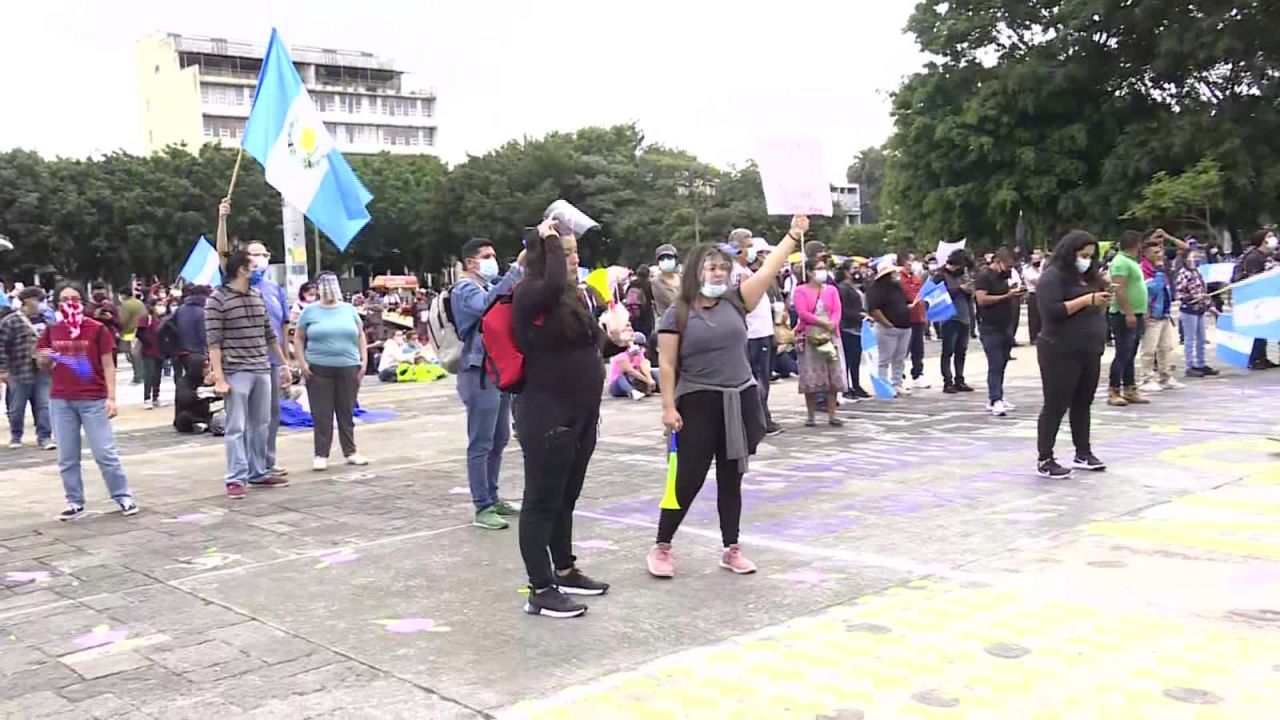 CNNE 920286 - en guatemala siguen las protestas