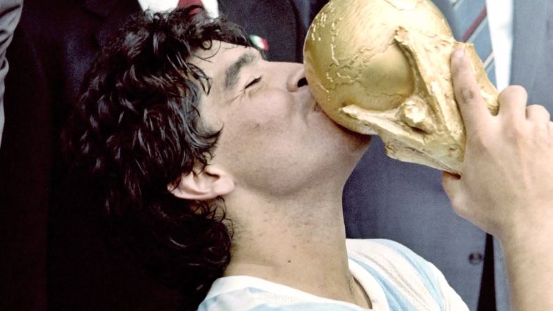 Diego Armando Maradona murió el 25 de noviembre a los 60 años.