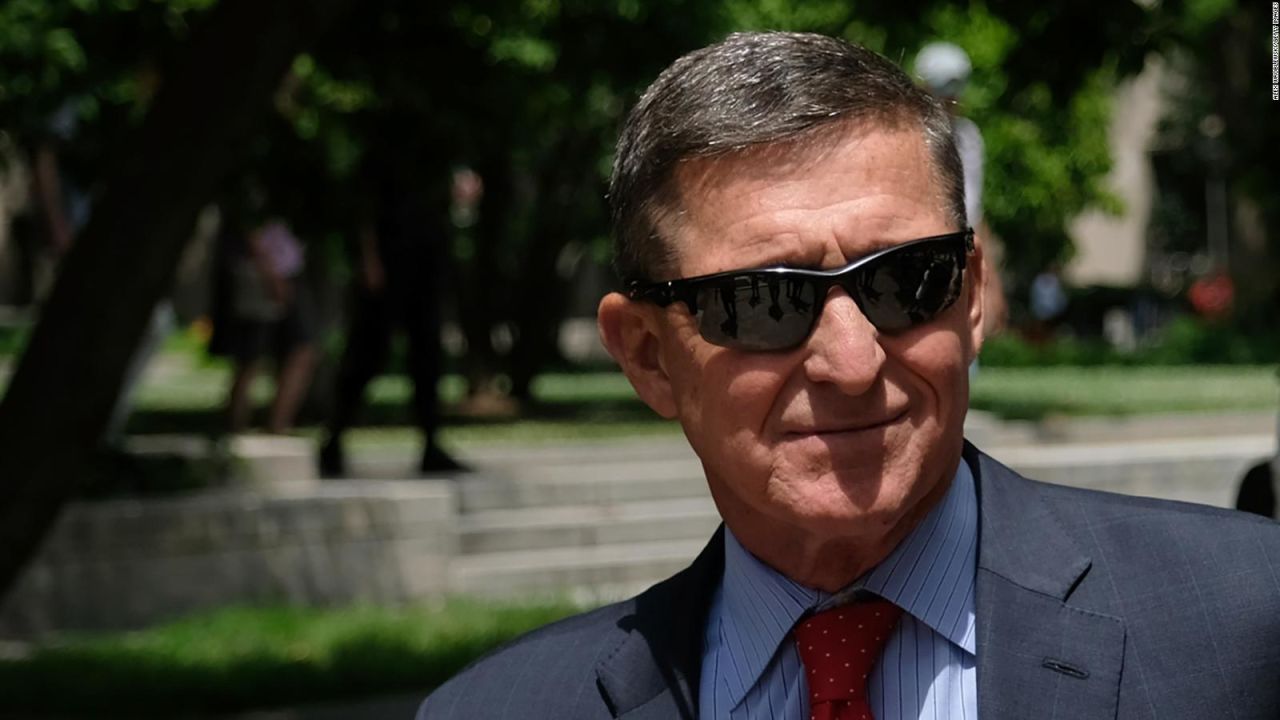 CNNE 921653 - el presidente trump otorga perdon a exasesor michael flynn