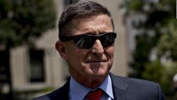 CNNE 921659 - flynn, quien se habia declarado culpable de mentir al fbi, recibe indulto de trump