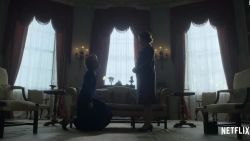 CNNE 923286 - piden una advertencia antes de cada capitulo de "the crown"