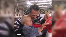 CNNE 924462 - el conmovedor video de michael schumacher y su hijo mick