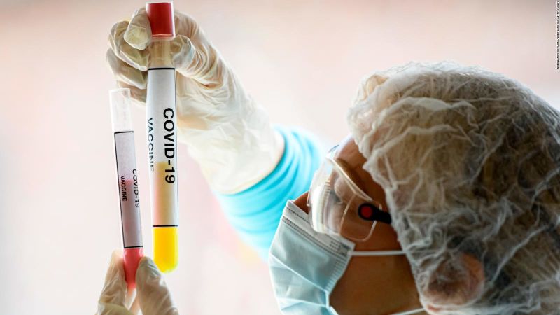 Las vacunas en desarrollo son seguras por lo que no debe haber desconfianza, aseguran epidemiólogos | cnn