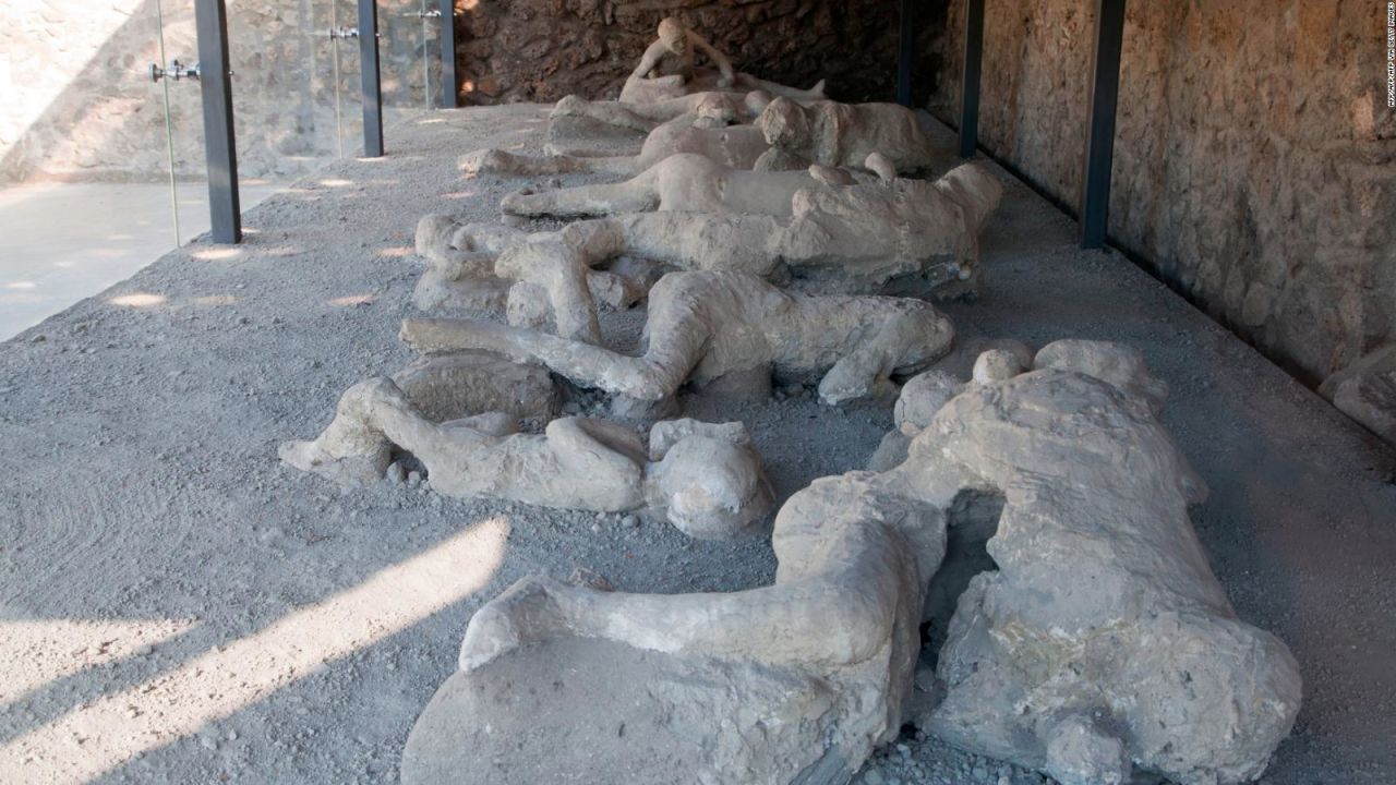 CNNE 925328 - nuevos descubrimientos arqueologicos en pompeya