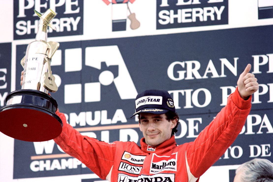 Octubre 1 de 1989 Ayrton Senna después de ganar el Gran Premio de España