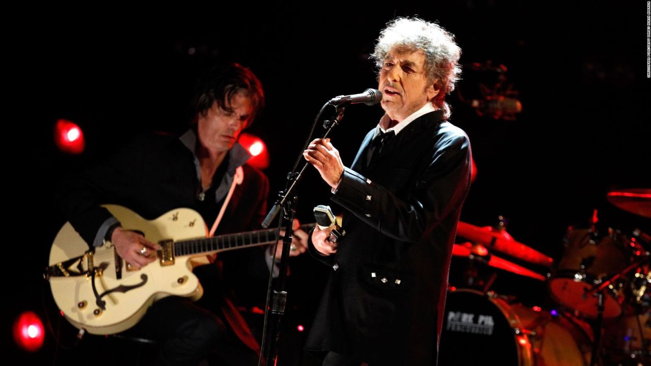 CNNE 926085 - ¿por que es tendencia bob dylan?