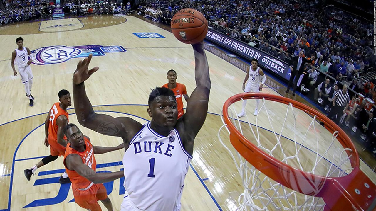 CNNE 927043 - ¿por que es tendencia zion williamson?