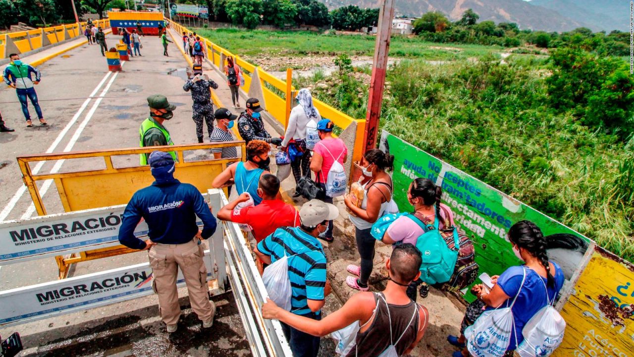 CNNE 932490 - duque llama a la comunidad internacional a desembolsar recursos para vacunar a los migrantes