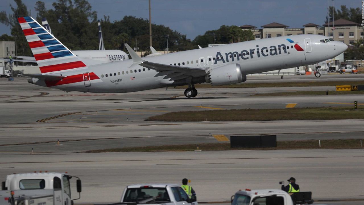 CNNE 933916 - el boeing 737 max surca de nuevo los cielos de ee-uu-