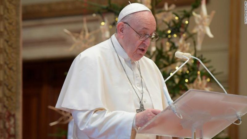 El papa francisco no participará en misas de año nuevo por ciática | cnn