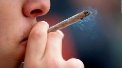 CNNE 938662 - humo de la marihuana podria danar la salud