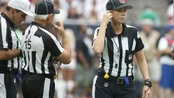 CNNE 941824 - sarah thomas, la primera mujer que oficiara un super bowl