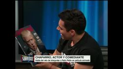 CNNE 942904 - omar chaparro rompe revista con el rostro de trump