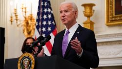 CNNE 943219 - biden propone retirar la palabra en ingles "alien" del lenguaje legal de inmigracion