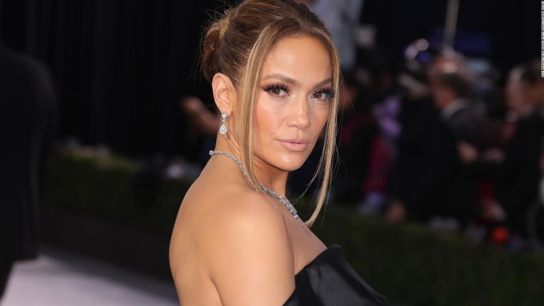 El sexy Glow de Jennifer Lopez es una fragancia potente.