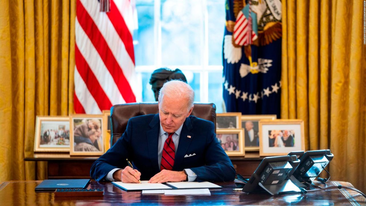 CNNE 946482 - ¿cual es el balance de los primeros decretos de biden?