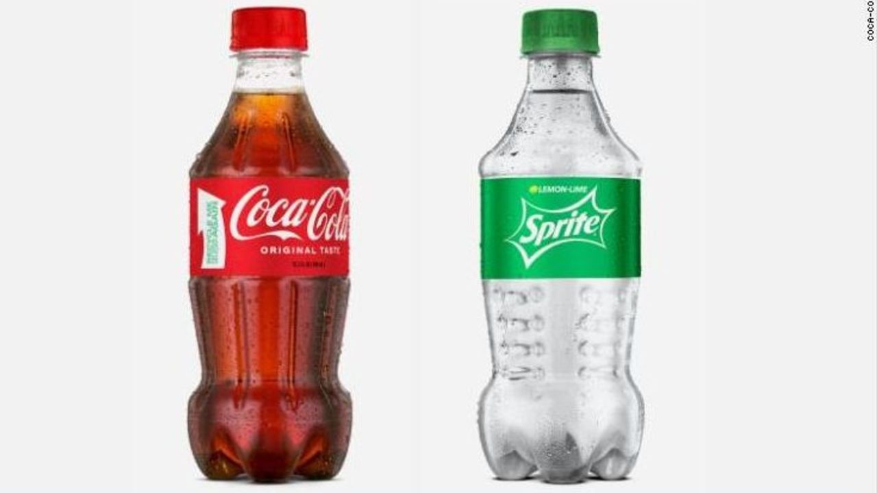 CNNE 951160 - coca-cola presenta botella 100% de plastico reciclado