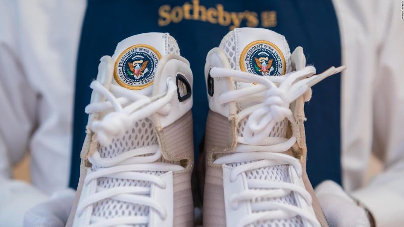 Un par de tenis Nike disenado para Barack Obama puede ser tuyo por un precio inicial de US 25.000