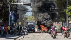 CNNE 951957 - moise dice que le resta un ano mas en la presidencia de haiti