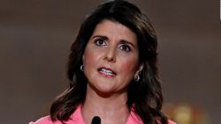 CNNE 952699 - haley se distancia de trump por incidentes del 6 de enero en el capitolio