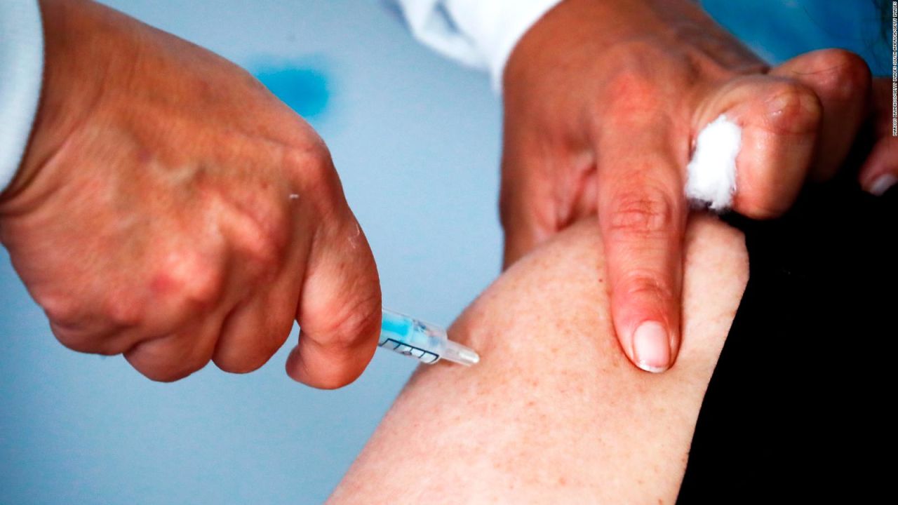 CNNE 954754 - argentina recibe lote de vacunas producidas en la india