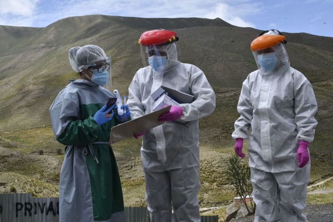 No se suspenderá la atención en los servicios de emergencia en todo el país y la atención a los pacientes de covid-19, según los médicos.