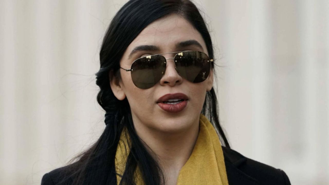 CNNE 957115 - detienen a emma coronel, esposa de joaquin "el chapo" guzman