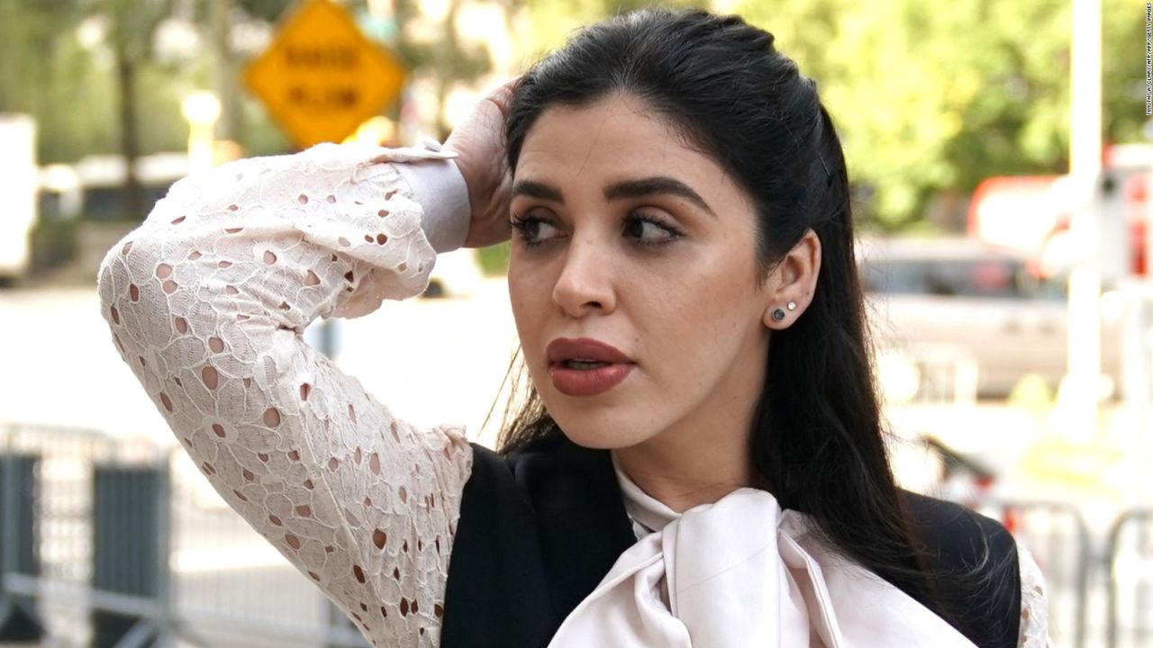 CNNE 957599 - la vida mediatica de la esposa del 'chapo' guzman