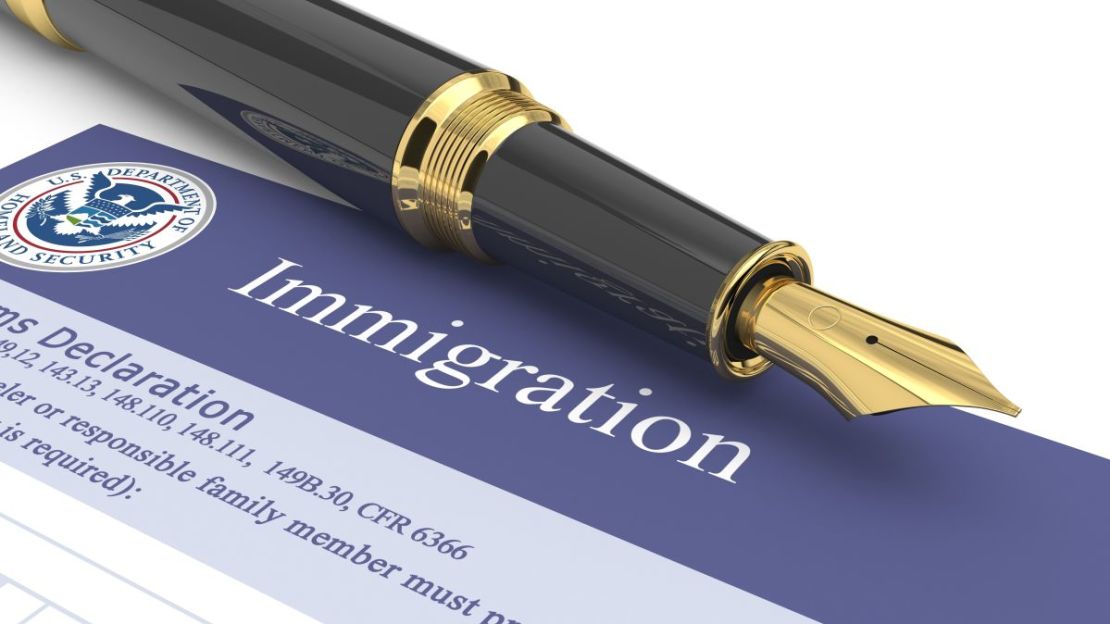 CNNE 958265 - inmigracion formulario cnn