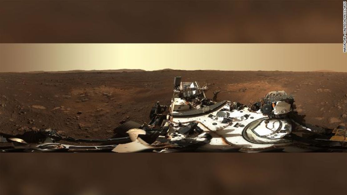 Esta es la primera imagen panorámica de alta definición capturada por el instrumento Mastcam-Z del rover Perseverance.