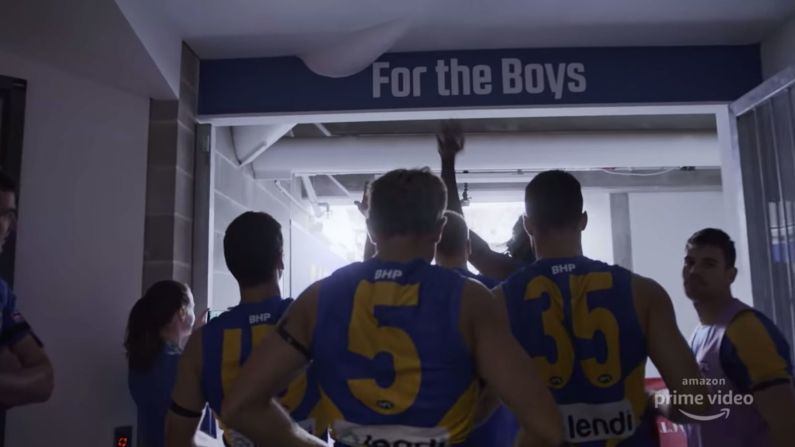 "Making Their Mark": una docuserie de siete partes que sigue a los jugadores, entrenadores y ejecutivos de seis equipos de la Liga de Fútbol Australiana a lo largo de un año mientras van por la victoria en la Gran Final de la AFL. Disponible en Amazon.