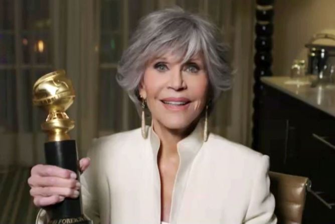 Jane Fonda fue galardonada con el premio Cecil B. DeMille en honor a la trayectoria cinematográfica.